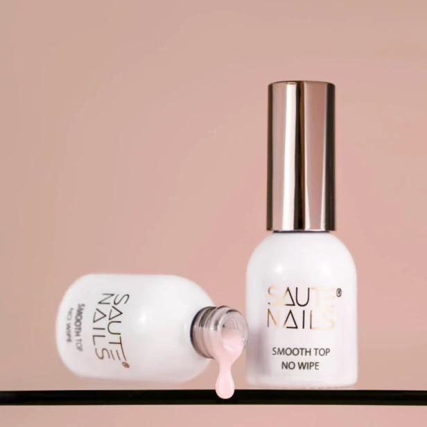 Saute Nails Beżowy Top No Wipe Top SMOOTH 8ml