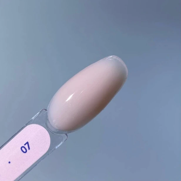 DIVNA Żel budujący o konsystencji bazy rubber do paznokci Balmy Gel 07 13ml