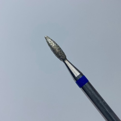 DIVNA Frez Diamentowy do skórek Łezka Średnia 2,1 mm