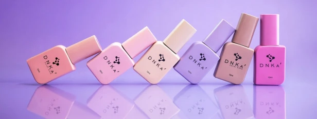 DNKA Kauczkowa Baza Budująca do paznokci RUBBER BASE 12ml