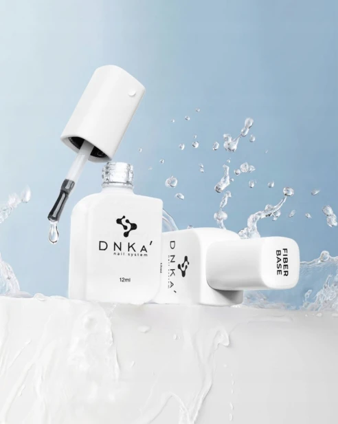 DNKA Kauczkowa Baza Budująca do paznokci RUBBER BASE 12ml
