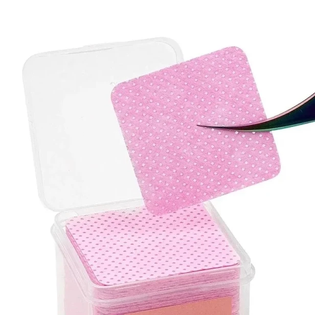 Molly Nails Waciki bezpyłowe perforowane do paznokci różowe 5x5 cm 200szt