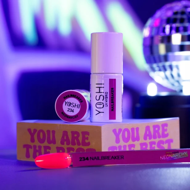 Yoshi Różowy Lakier Hybrydowy Neonowy Świecący w UV 234 NAILBREAKER 6ml