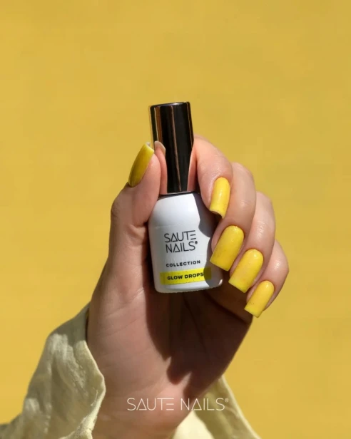 Saute Nails Lakier Hybrydowy do paznokci Żółty z Drobinkami GLOW DROPS 8ml