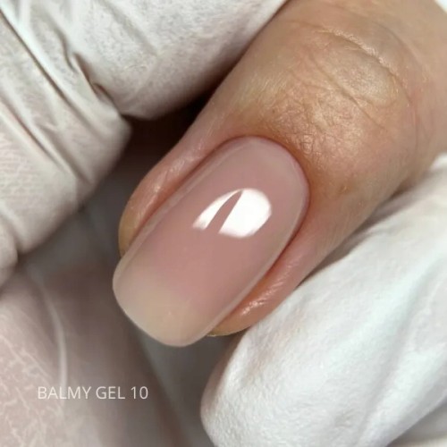DIVNA Żel budujący o konsystencji bazy rubber do paznokci BALMY GEL 10 15g