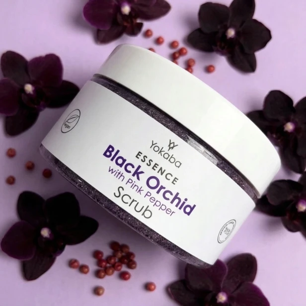 Yokaba Black Orchid Pink Pepper Peeling z rozświetlającymi drobinkami 250g