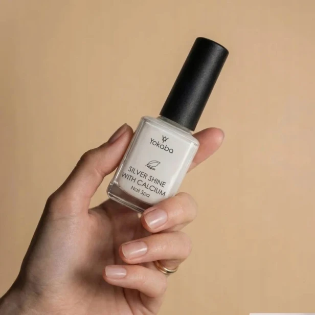 Yokaba Odżywka Do Paznokci With Calcium Nail Spa SILVER SHINE 15ml