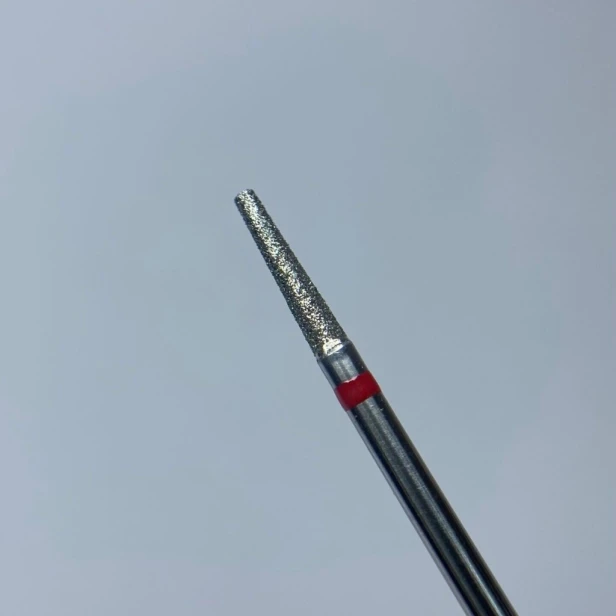 DIVNA Frez Diamentowy Stożek do skórek 2,5mm