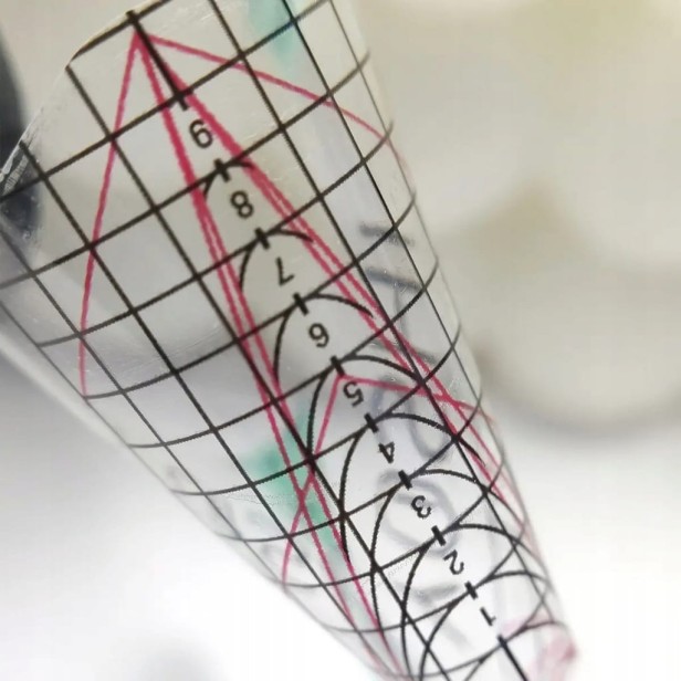 Yoshi Szablony do paznokci przedłużania żelem akrylem bezbarwne 100 sztuk